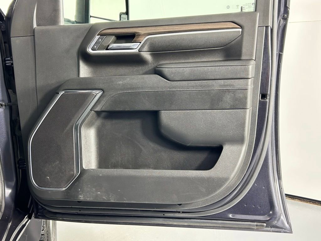 Used 2024 Chevrolet Silverado 3500 LT w/ Z71 Off-Road Package image 10