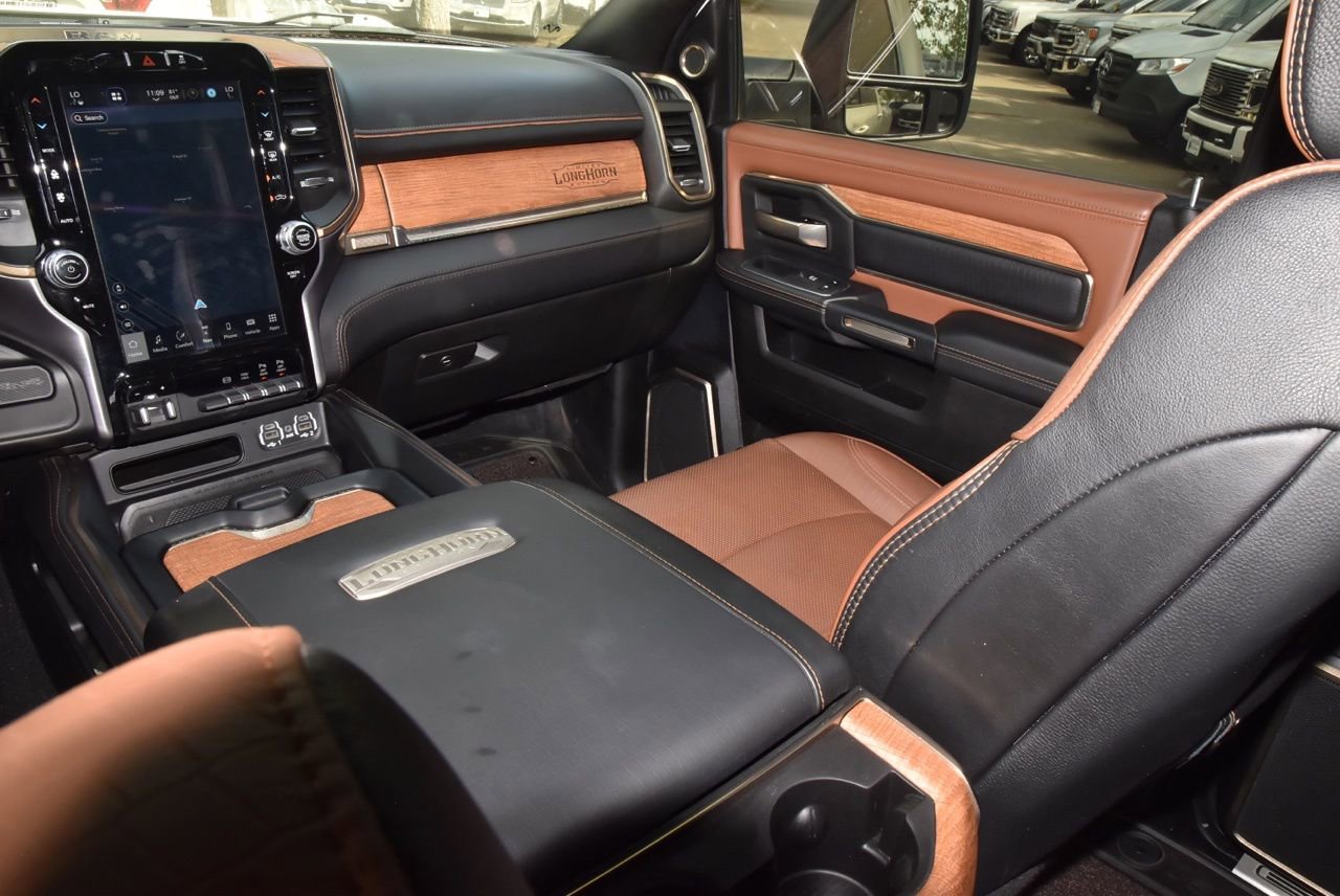 Used 2024 RAM 3500 Limited image 17