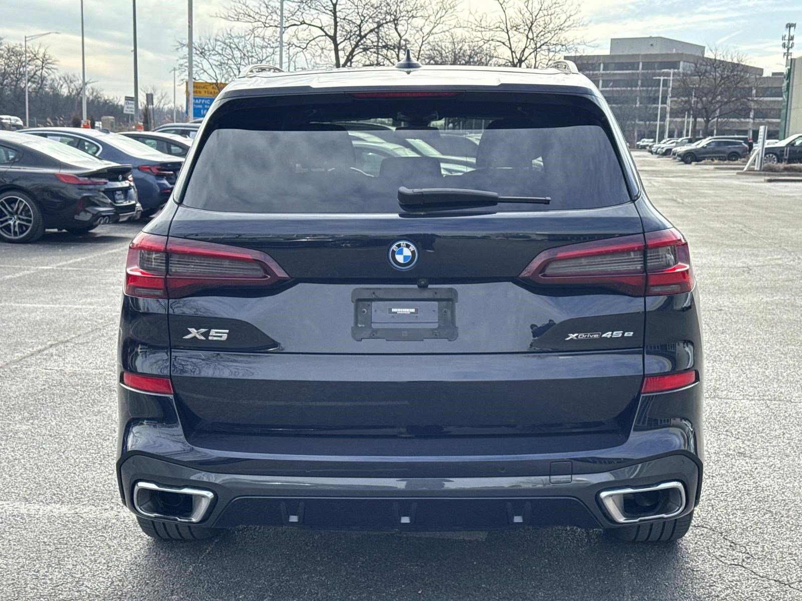 Certified 2023 BMW X5 xDrive45e w/ Executive Package image 6