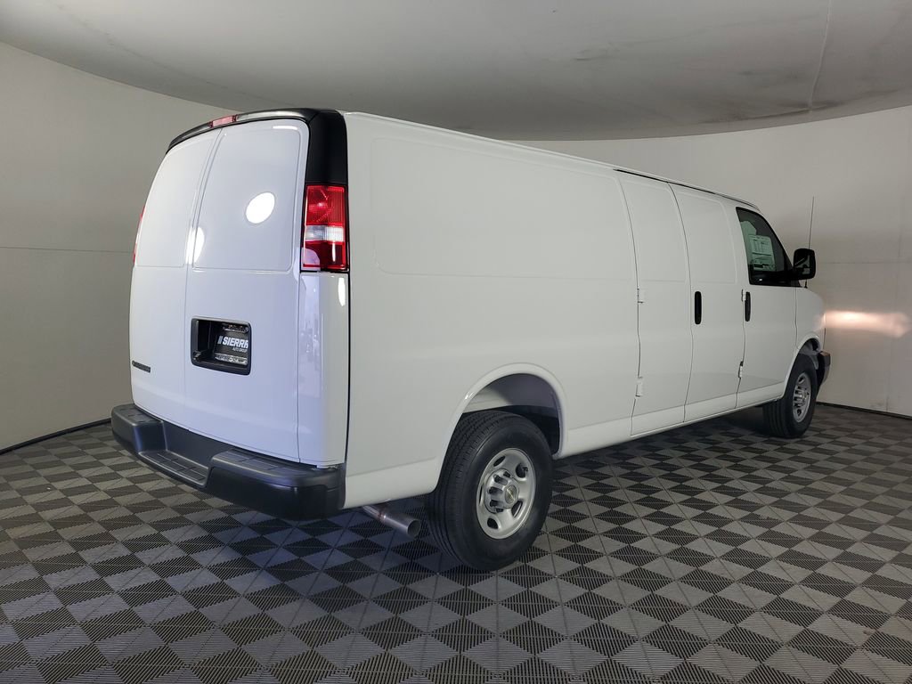 New 2026 Chevrolet Express 3500 Extended w/ Driver Convenience Package image 4