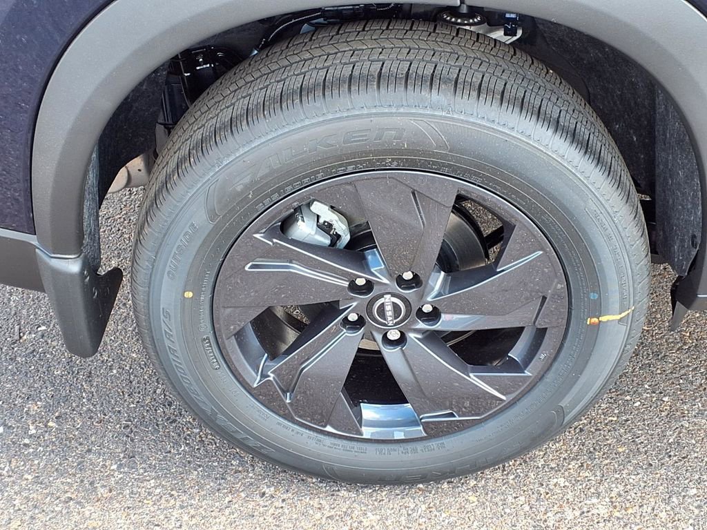 New 2026 Nissan Rogue SV w/ Cold Weather Package image 9