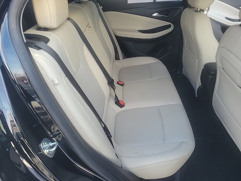 Used 2023 Buick Encore GX Select image 27