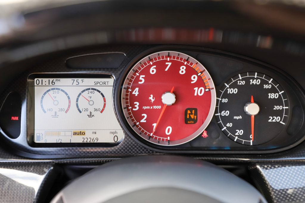 Used 2007 Ferrari 599 GTB Fiorano RWD image 17