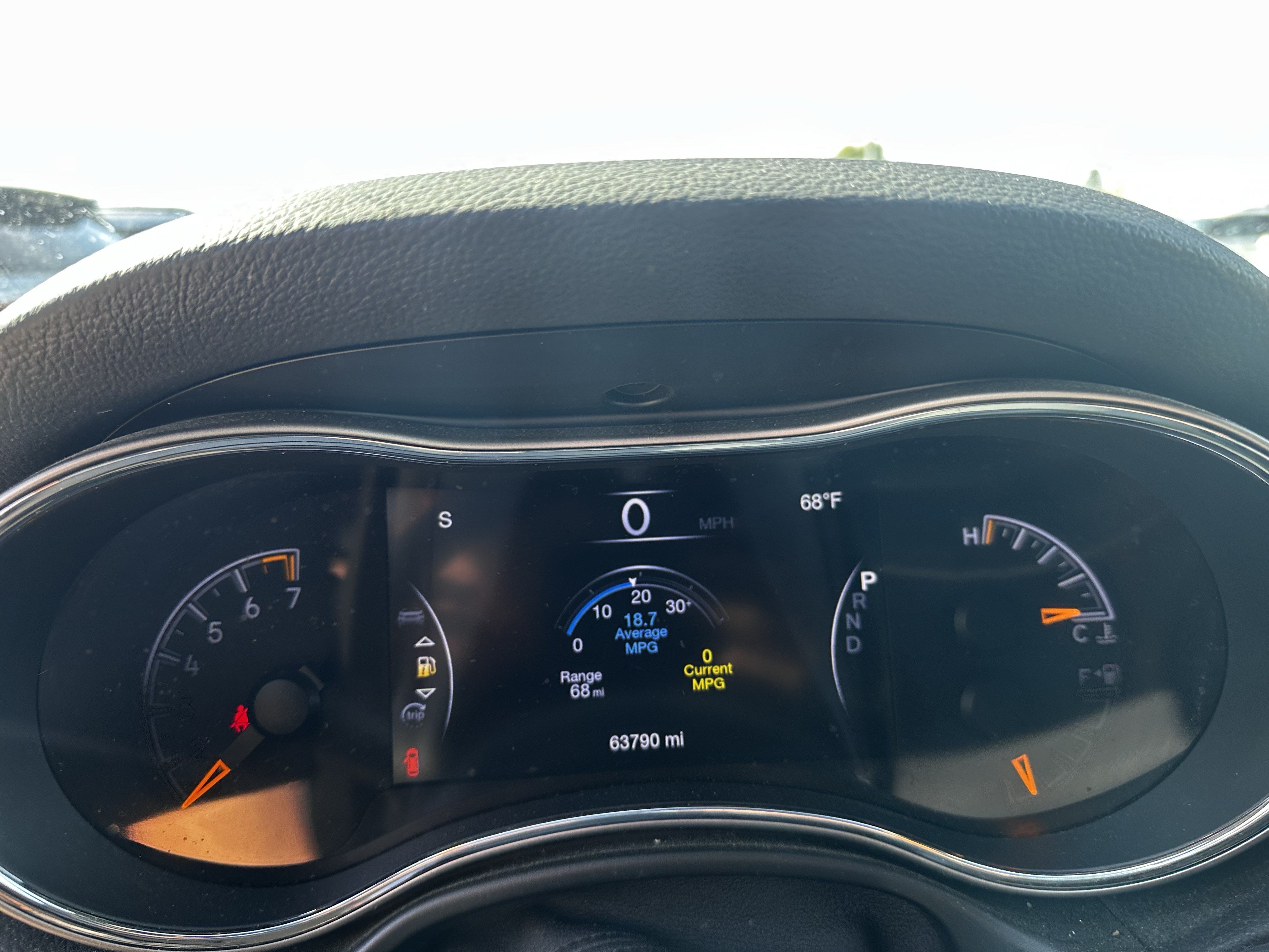 Used 2020 Jeep Grand Cherokee Altitude AWD/4WD image 7