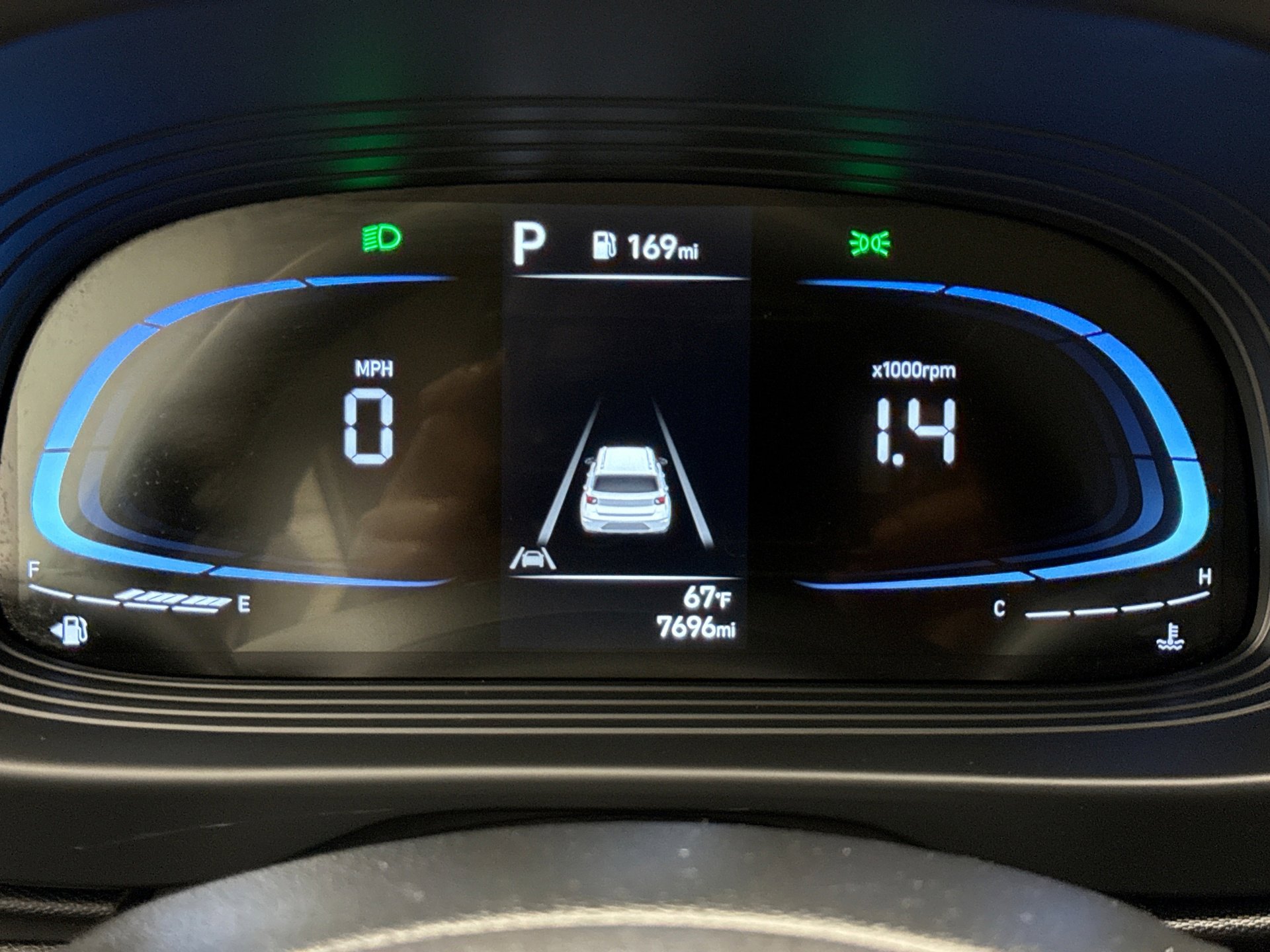 Used 2025 Hyundai Venue Limited image 13