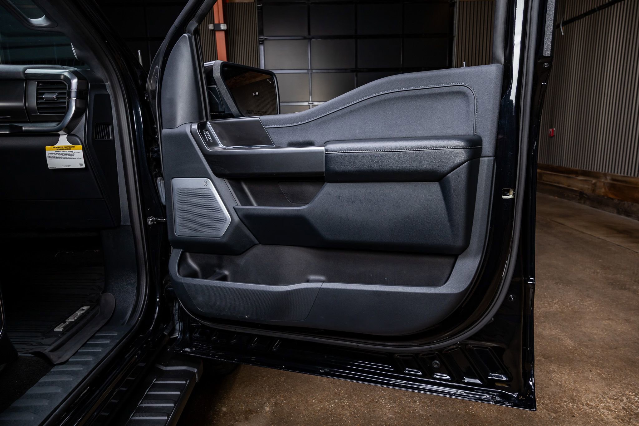 Used 2022 Ford F150 Lariat w/ Equipment Group 502A High image 37