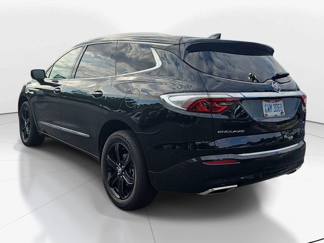 Used 2023 Buick Enclave Essence w/ Experience Buick Package FWD image 5
