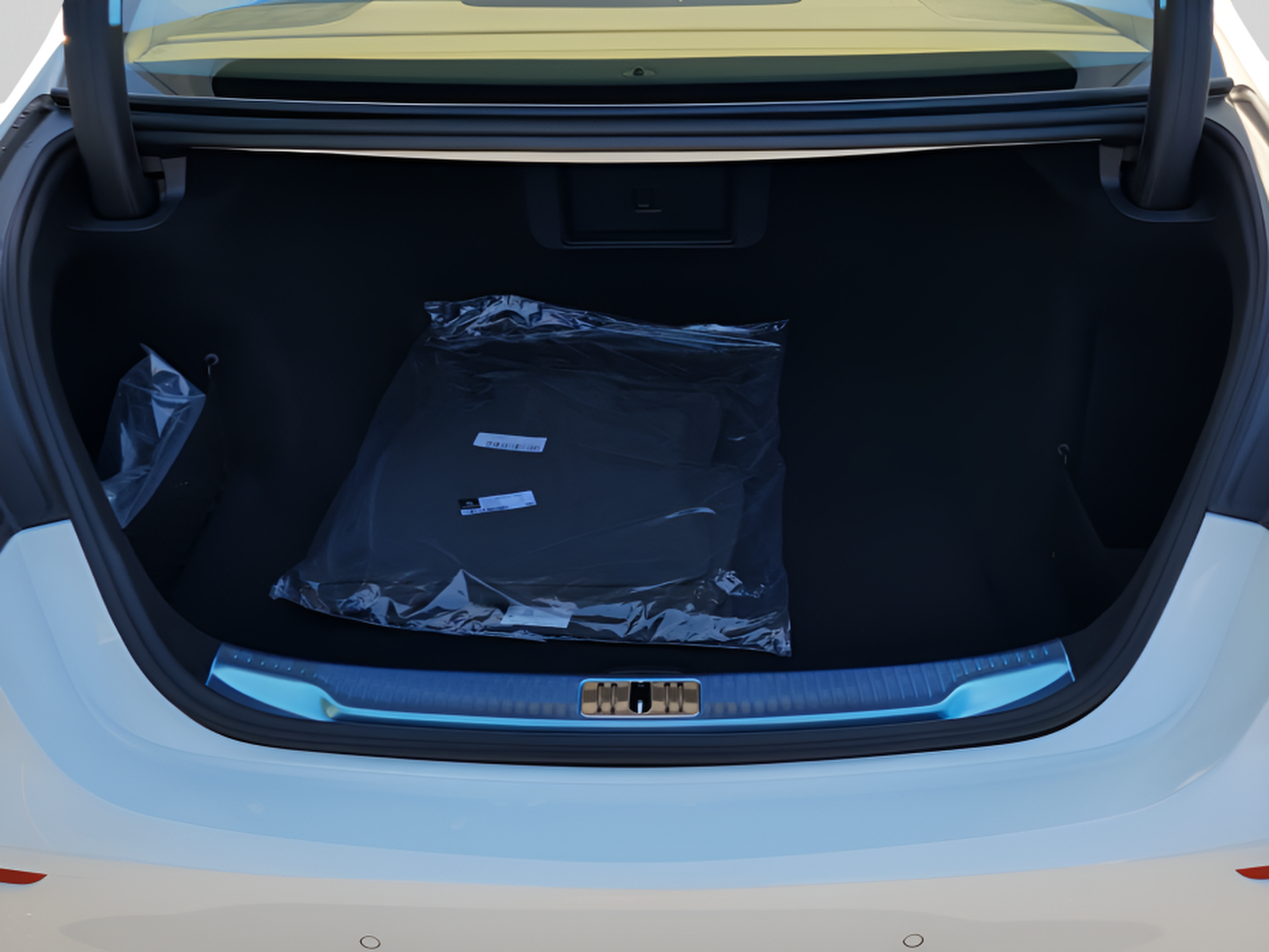 New 2026 Mercedes-Benz S 500 4MATIC image 5