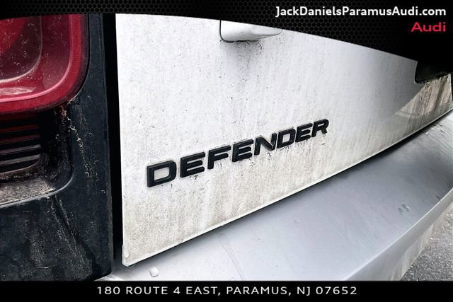 Used 2023 Land Rover Defender 90 S image 25