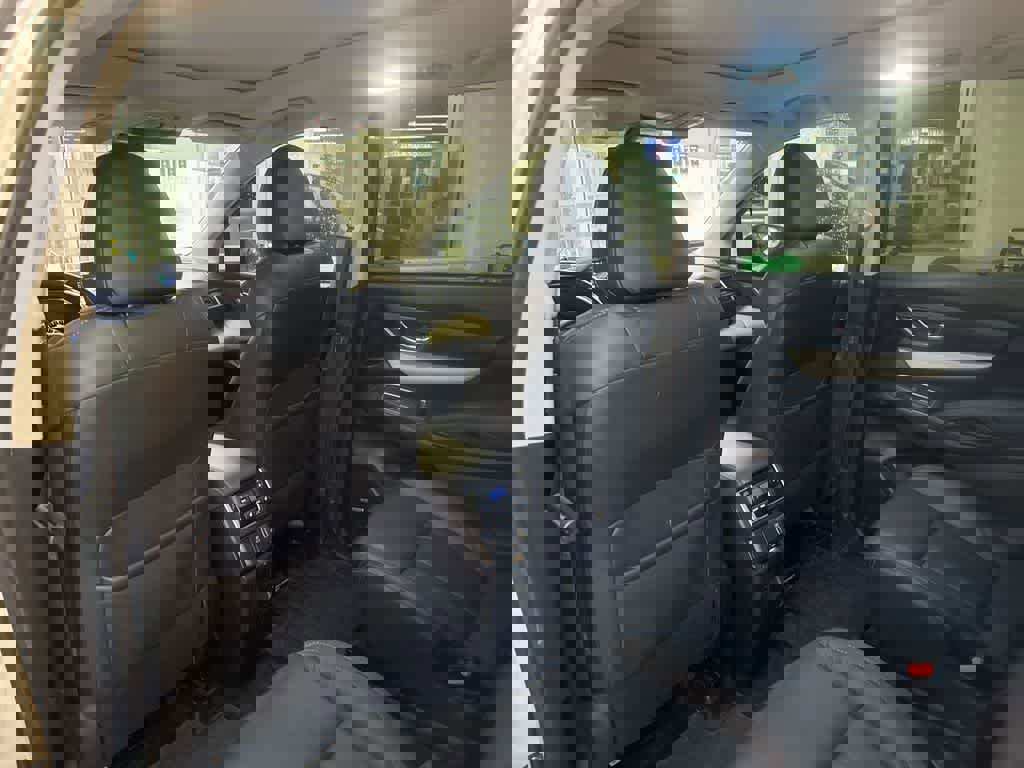 Used 2021 Subaru Ascent Limited w/ Technology Package image 20