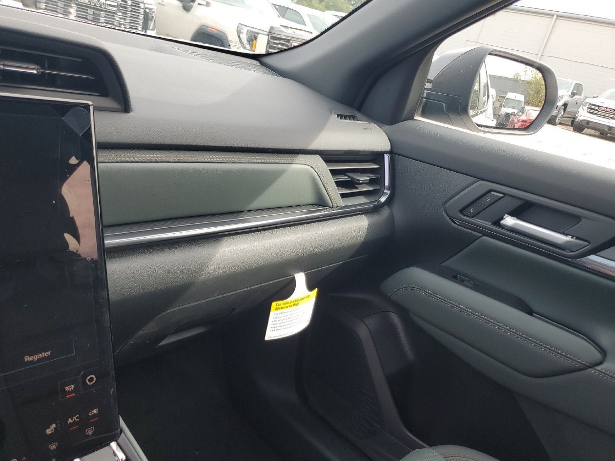 New 2027 GMC Terrain AT4 w/ Technology Package II AWD/4WD image 25