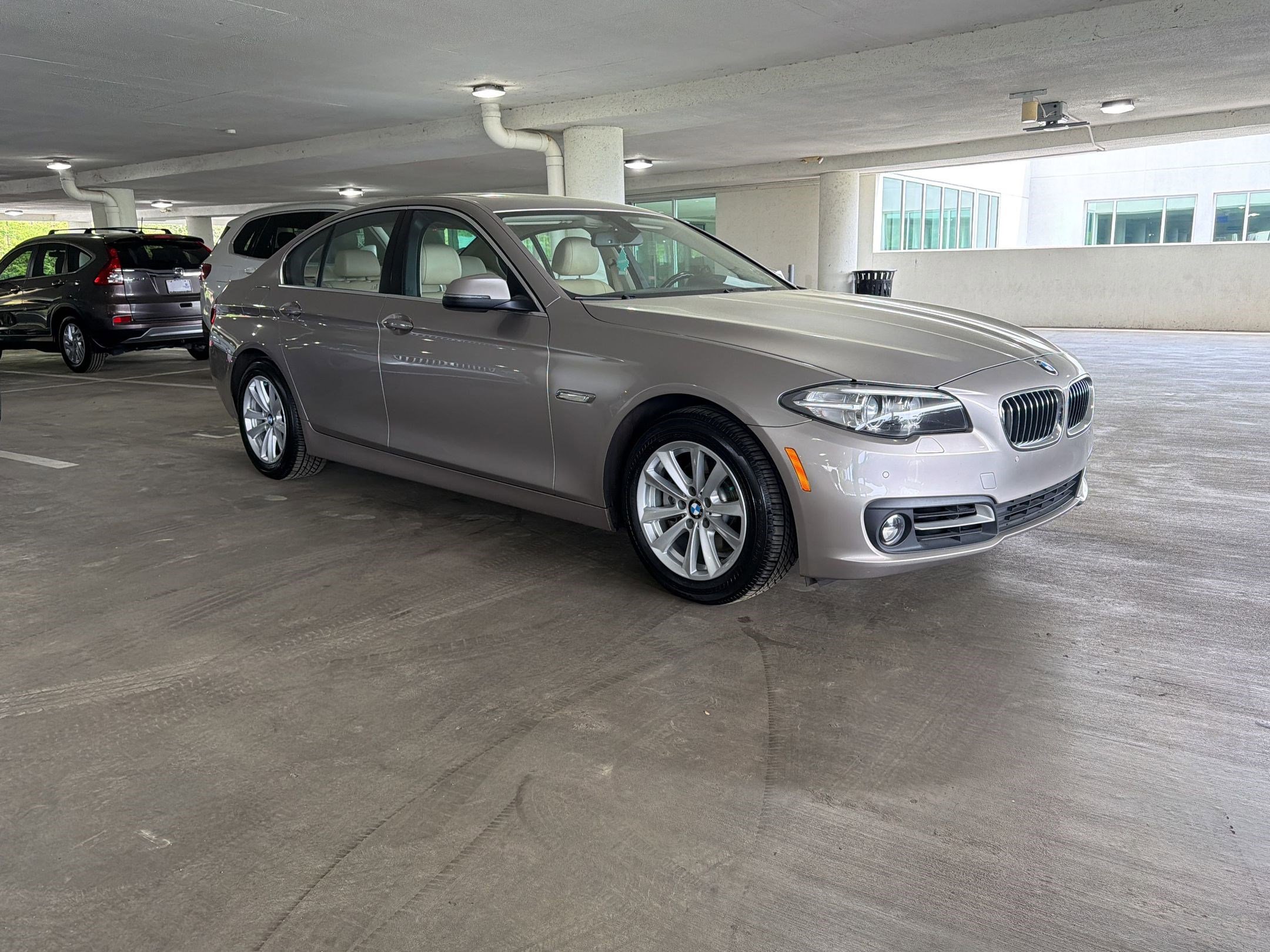 Used 2015 BMW 528i Sedan image 6