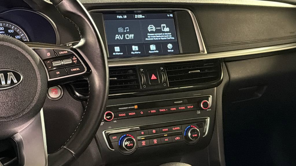 Used 2019 Kia Optima S w/ S Panoramic Sunroof Package image 16