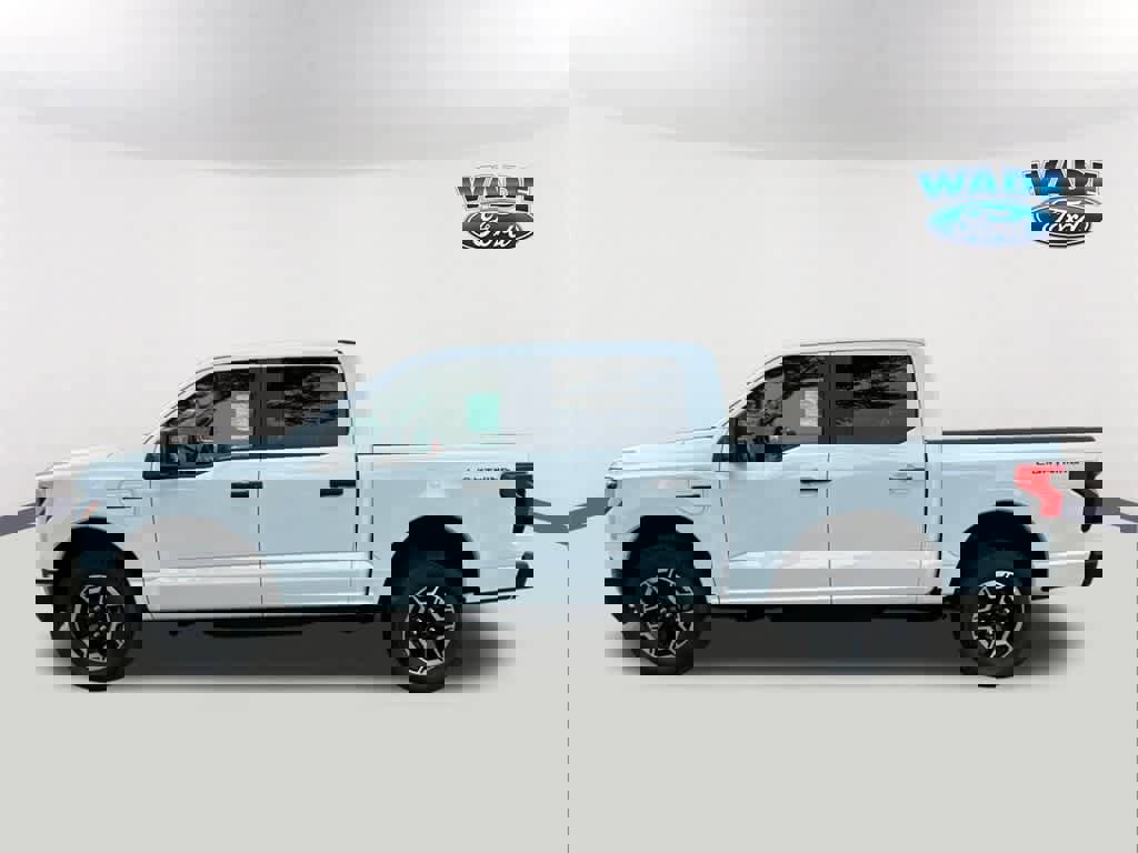 New 2023 Ford F150 Lightning Pro image 8