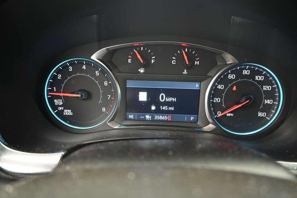 Used 2023 Chevrolet Traverse RS FWD image 11