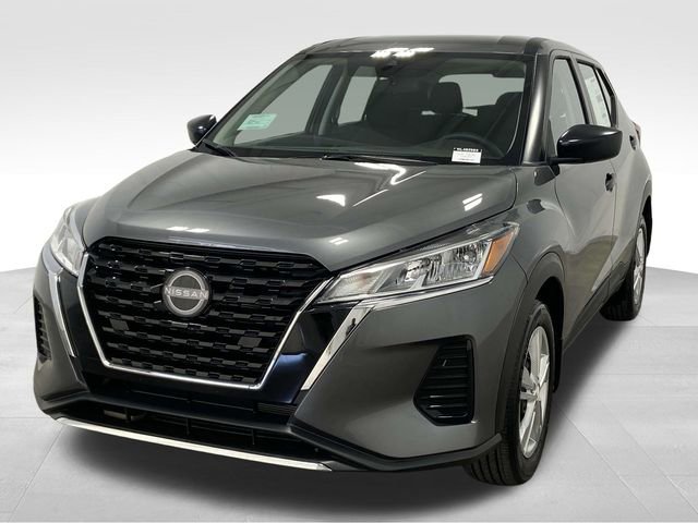 New 2025 Nissan Kicks Play S image 7