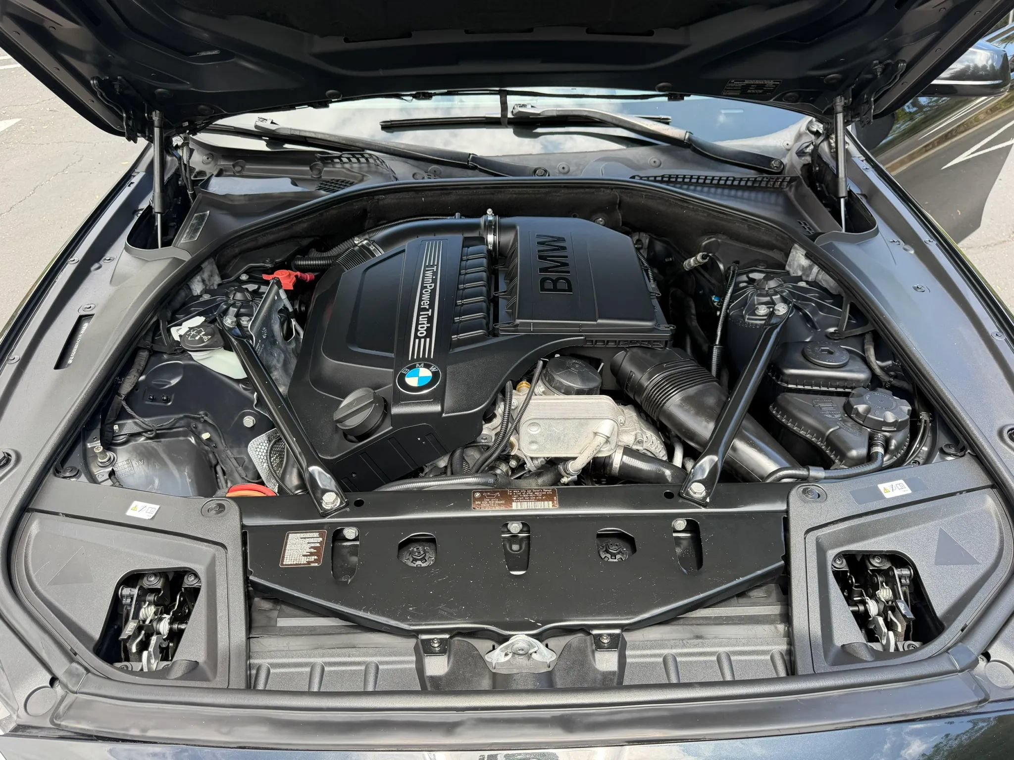 Used 2013 BMW 535i xDrive Sedan AWD/4WD image 34
