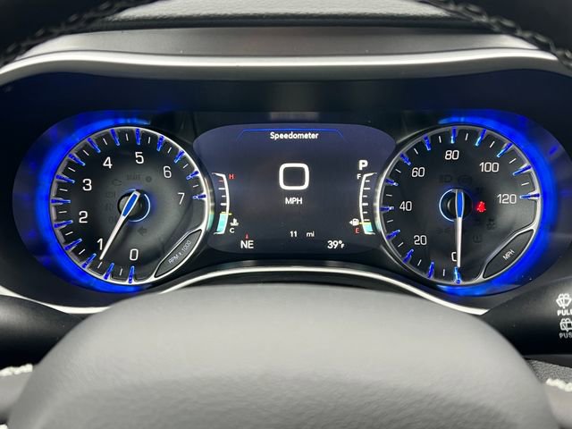 New 2026 Chrysler Pacifica Select AWD/4WD image 19