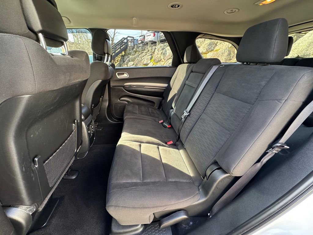 Used 2020 Dodge Durango SXT image 17