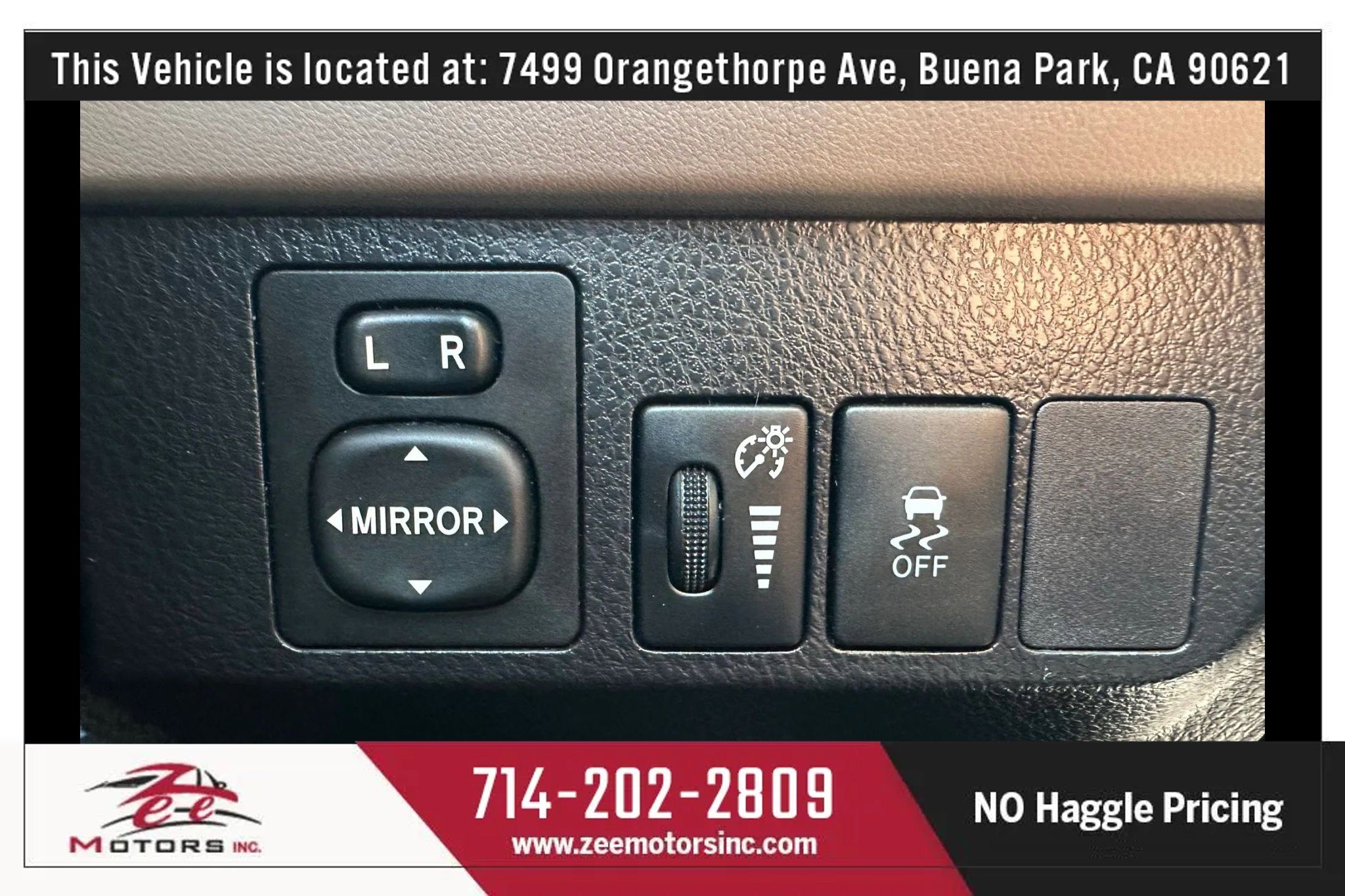 Used 2015 Toyota RAV4 LE FWD image 39