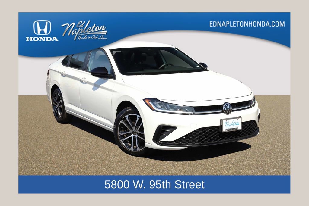 Used 2025 Volkswagen Jetta Sport FWD image 1