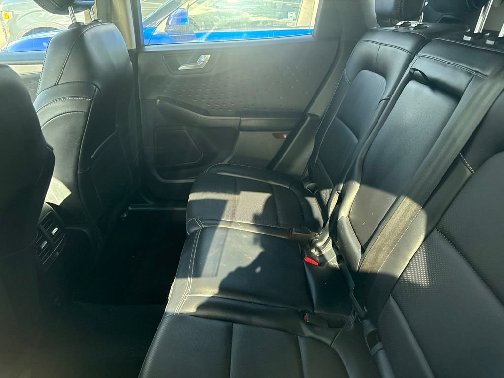 Used 2020 Ford Escape SEL FWD image 34