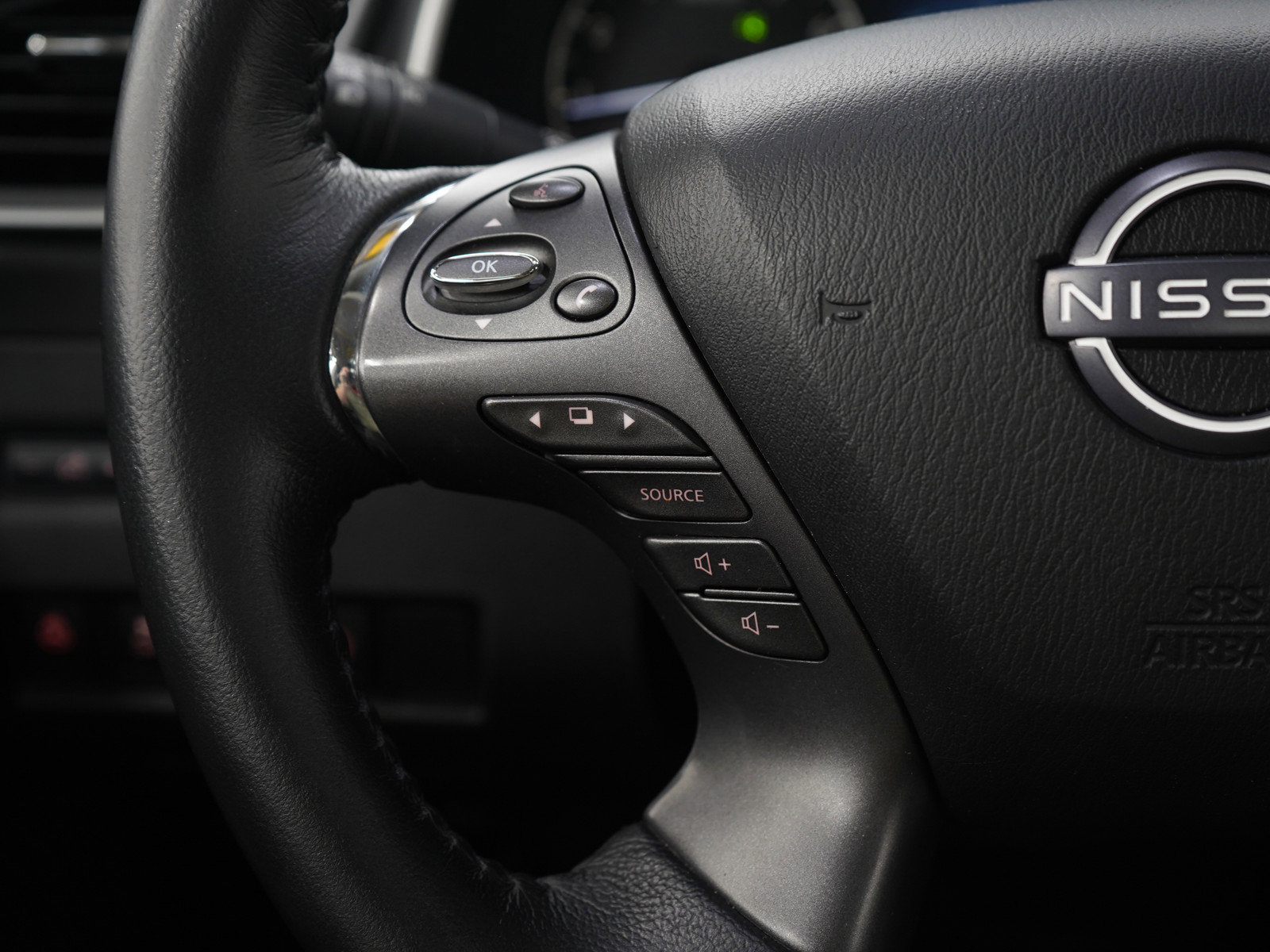 Used 2023 Nissan Murano SL image 27