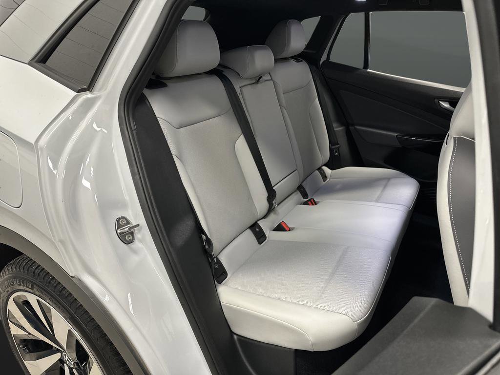 Used 2021 Volkswagen ID.4 Pro S image 31