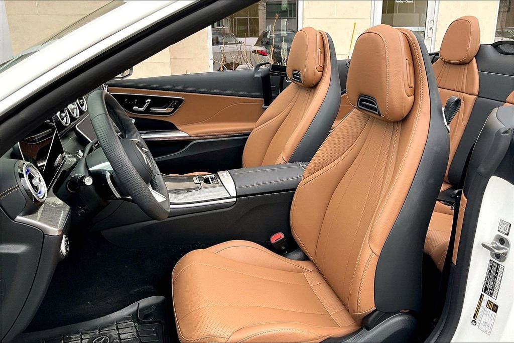 Certified 2024 Mercedes-Benz CLE 450 4MATIC Cabriolet image 27