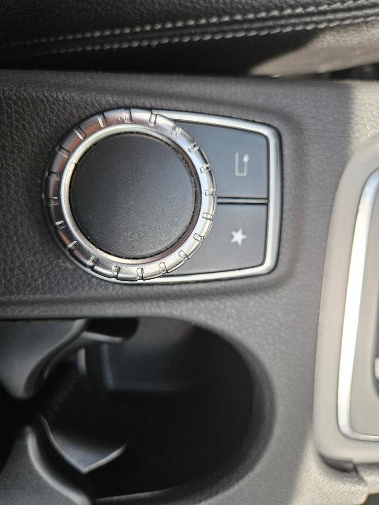 Used 2018 Mercedes-Benz CLA 250 image 27