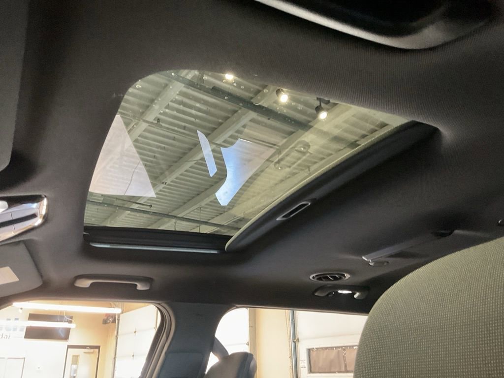 New 2027 Kia Telluride S image 13