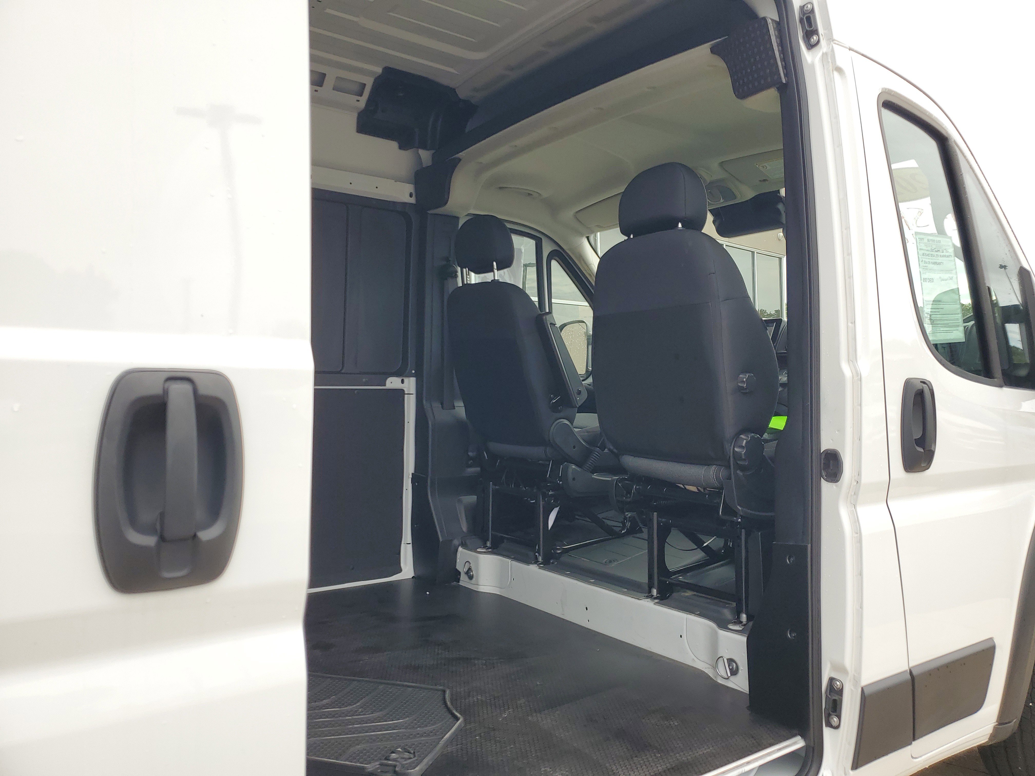 Used 2025 RAM ProMaster 1500 w/ Cold Weather Group image 21