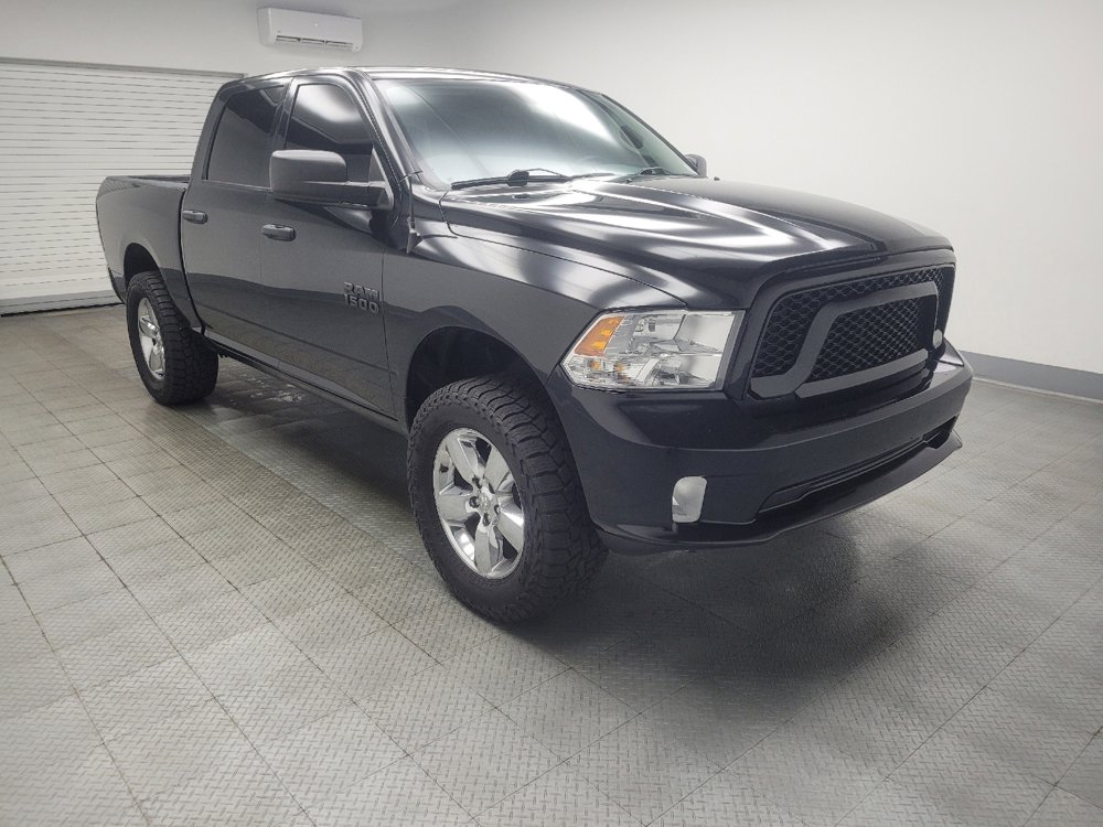 Used 2017 RAM 1500 Express AWD/4WD image 11