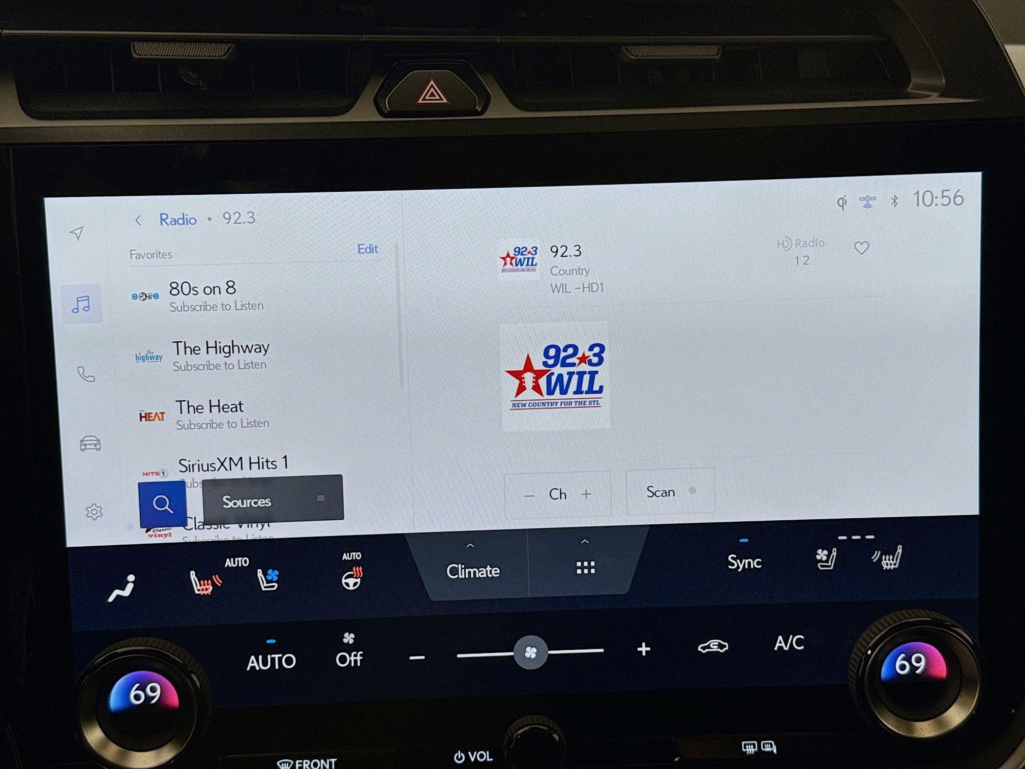 Certified 2023 Lexus RZ 450e Premium w/ Accessory Package (2T) AWD/4WD image 14