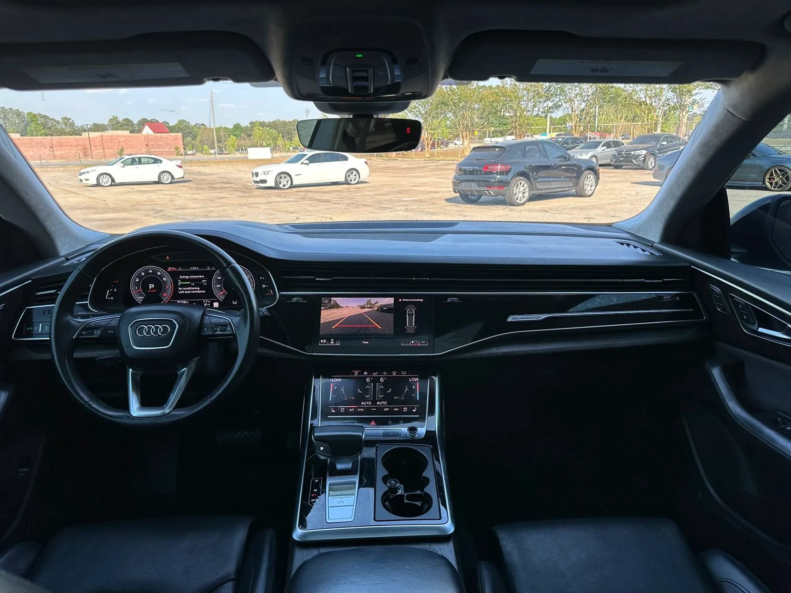 Used 2019 Audi Q8 Prestige w/ Luxury Package AWD/4WD image 33