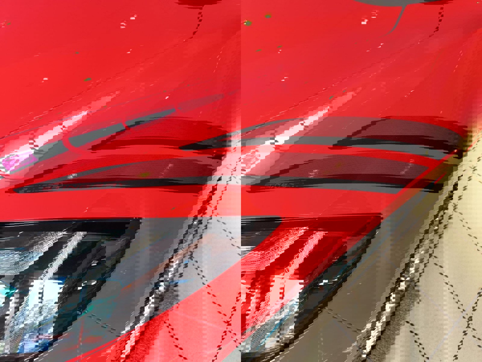 Used 2022 Chevrolet Corvette Stingray Premium Conv w/ Battery Protection Package image 28