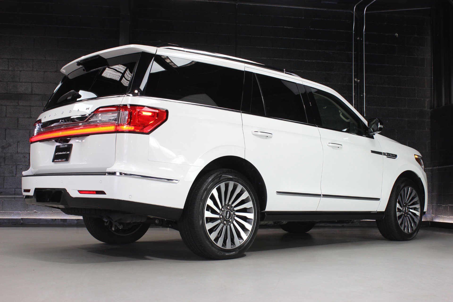 Used 2021 Lincoln Navigator Reserve w/ Luxury Package image 80