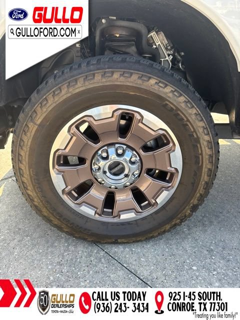 Used 2024 Ford F250 King Ranch w/ FX4 Off-Road Package AWD/4WD image 3