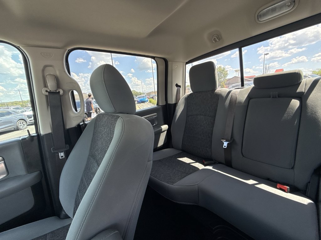 Used 2019 RAM 1500 Big Horn RWD image 14