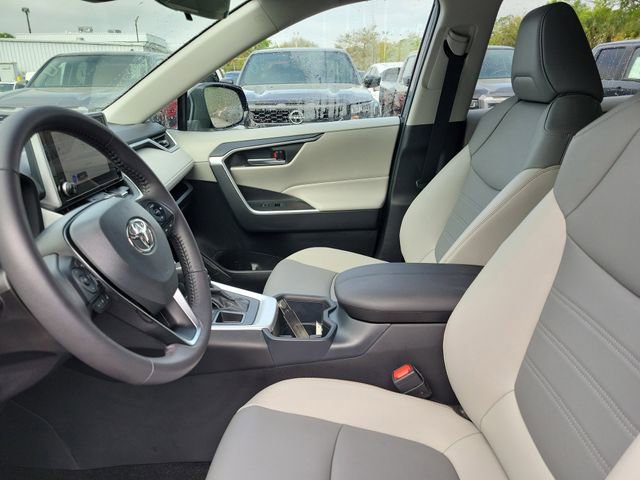 Used 2025 Toyota RAV4 XLE Premium image 13