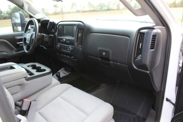 Used 2017 GMC Sierra 2500 4x4 Crew Cab image 15