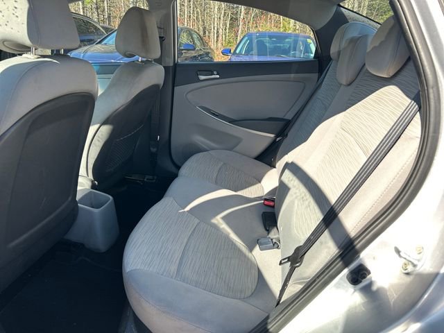 Used 2016 Hyundai Accent SE FWD image 21