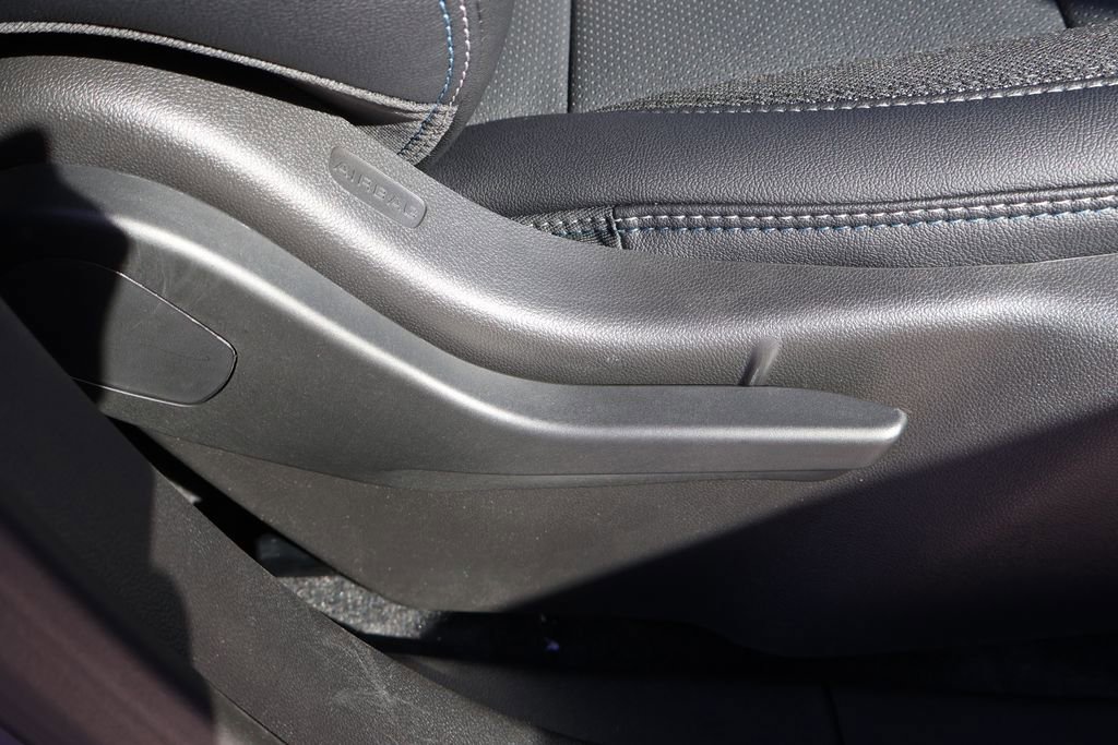 New 2026 Chevrolet Equinox EV LT image 41