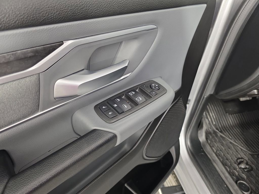 Used 2022 RAM 1500 Big Horn RWD image 18