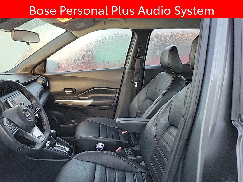 Used 2019 Nissan Kicks SR w/ SR Premium Package FWD image 6