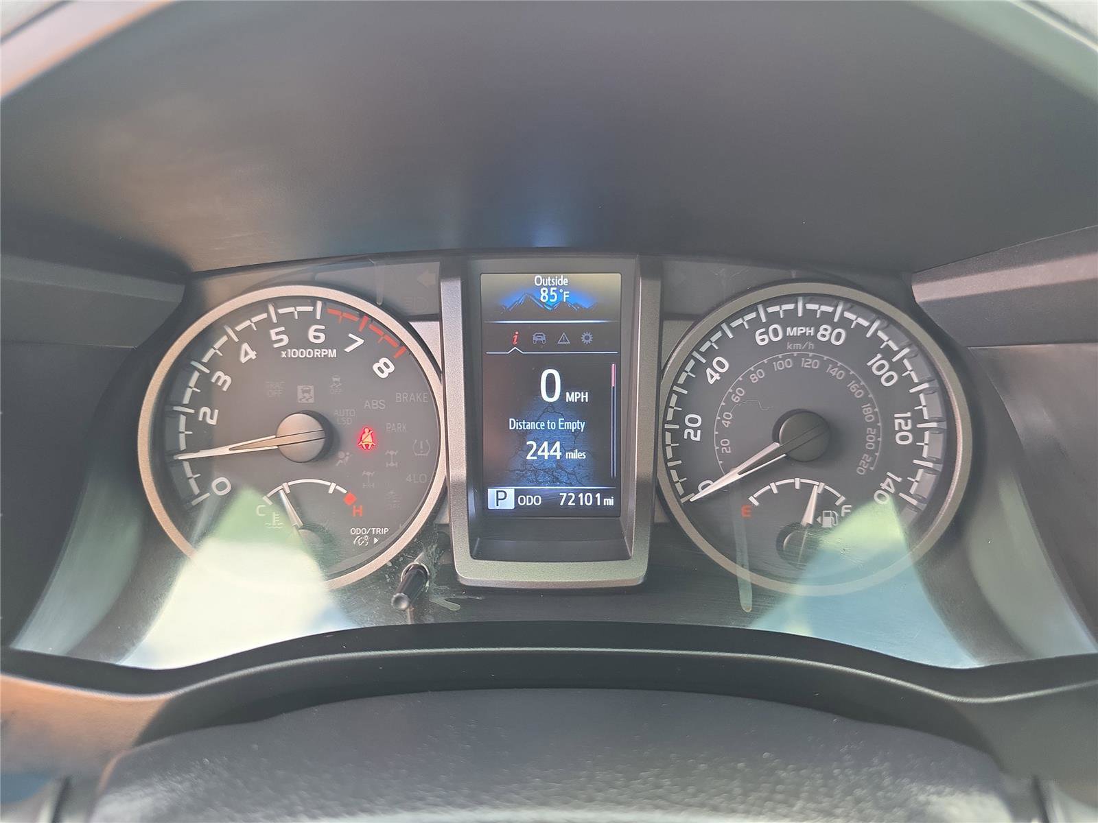 Used 2021 Toyota Tacoma TRD Sport image 35