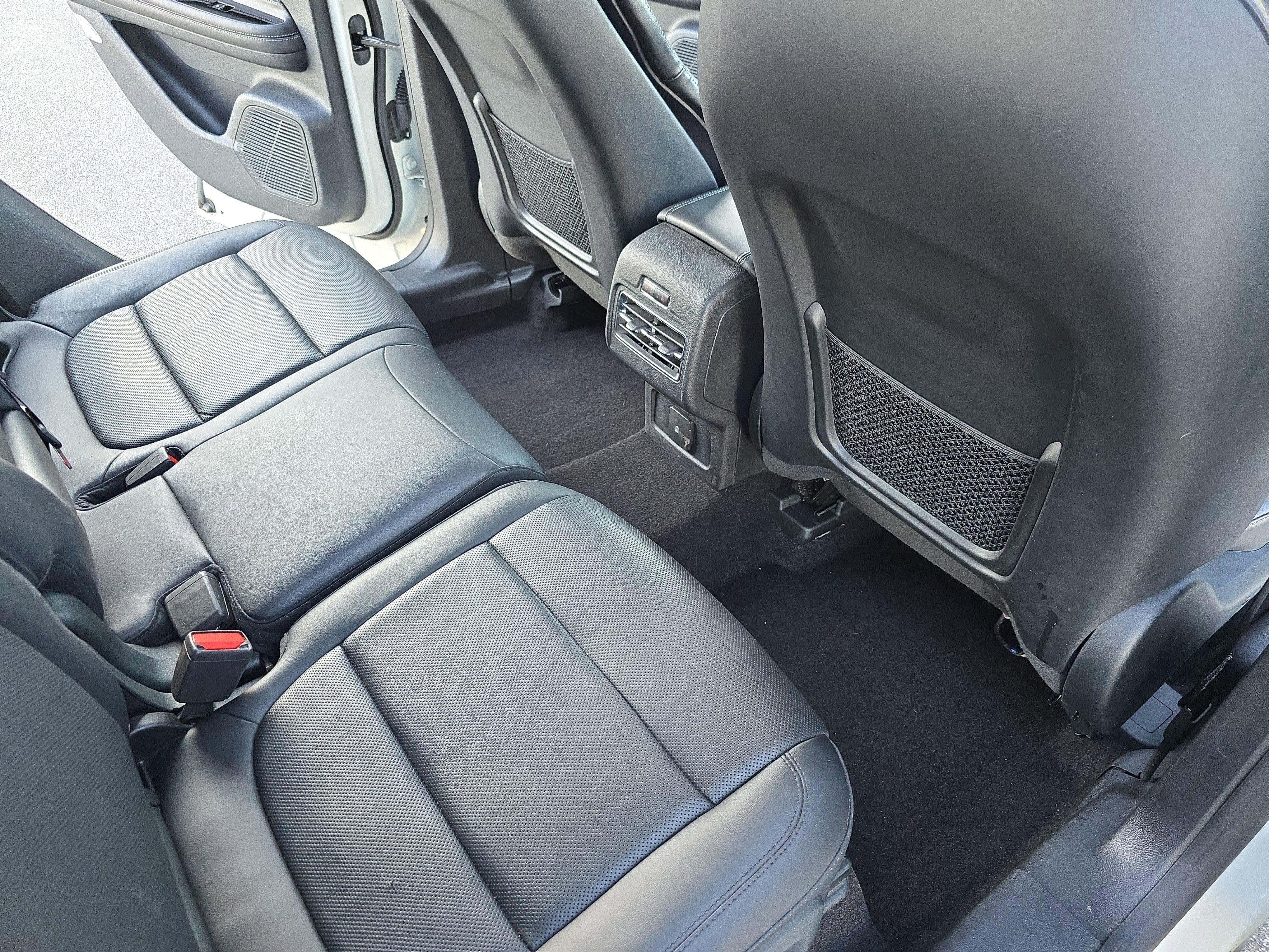 Certified 2022 Lincoln Corsair AWD w/ Premium Package image 11