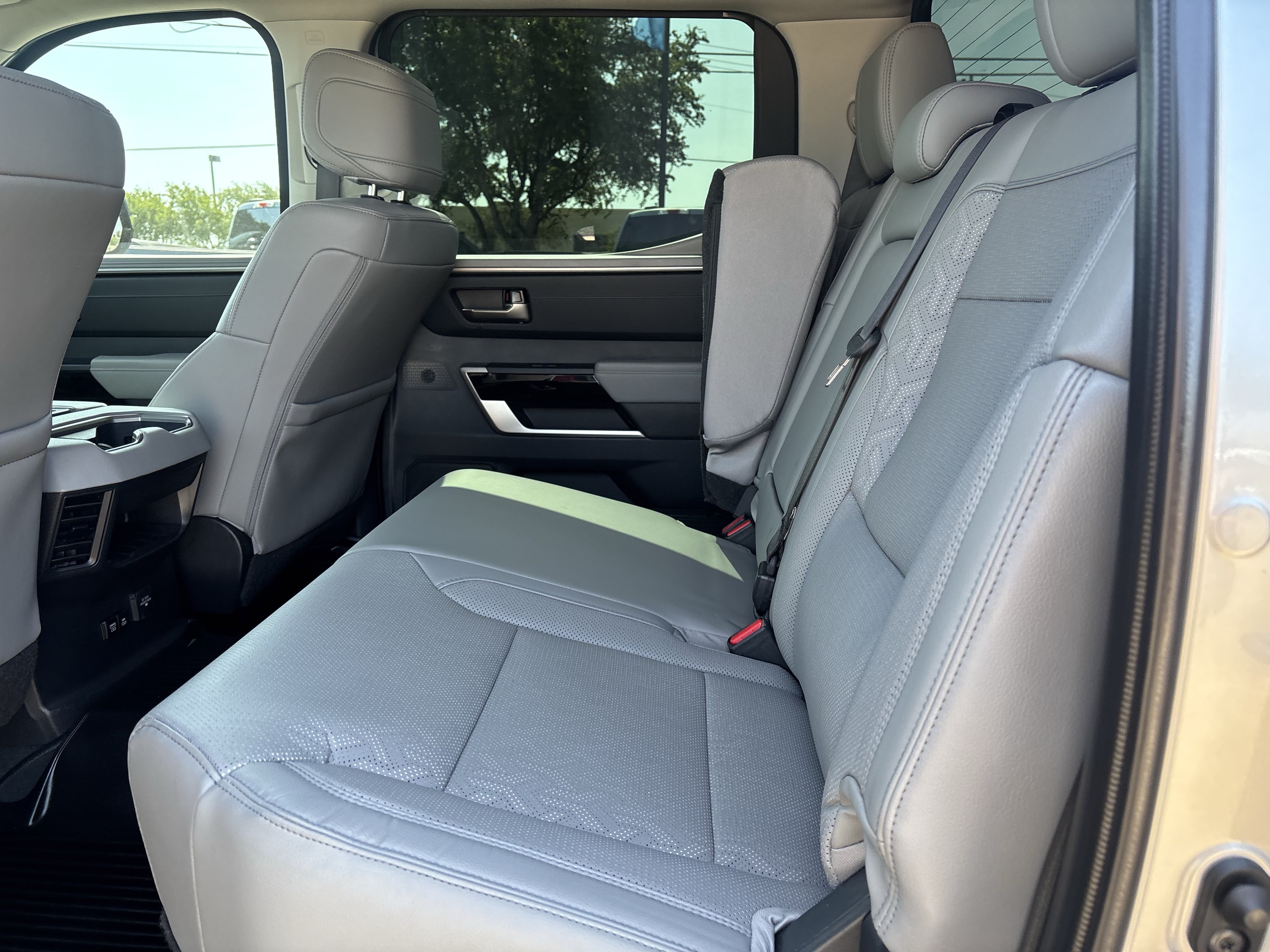 Used 2024 Toyota Tundra Limited RWD image 15