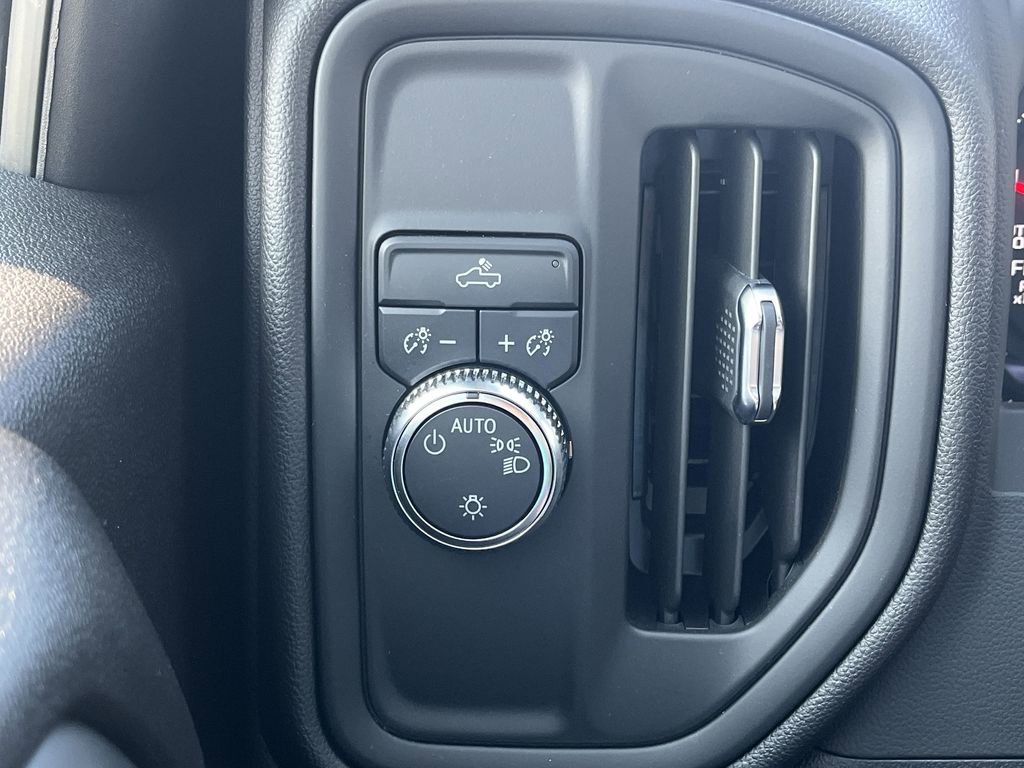 Used 2025 GMC Sierra 1500 Pro w/ Graphite Edition image 22