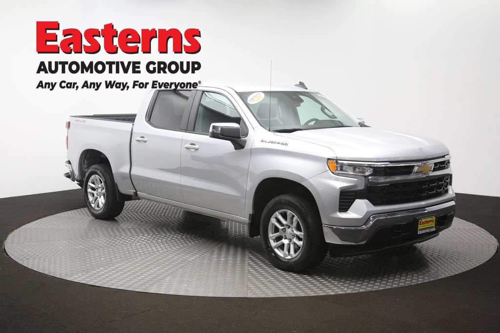 Used 2022 Chevrolet Silverado 1500 LT AWD/4WD image 51